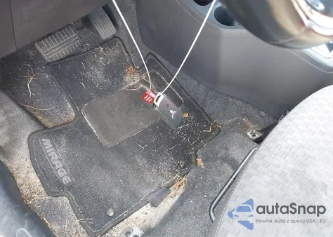 2017 Mitsubishi Mirage Se z USA, uszkodzony, nr VIN ML32A4HJXHH010111